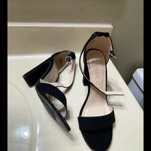 BAMBOO Women's Strap Heeled Sandal US 5.5